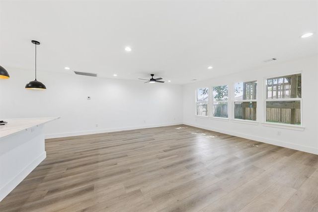 5338 Pease Street, Houston, TX 77023