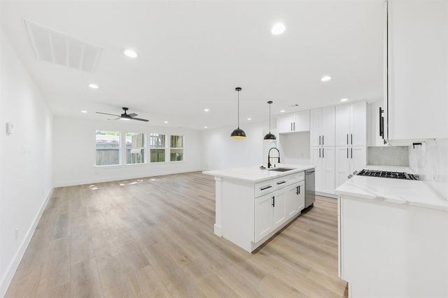 5338 Pease Street, Houston, TX 77023