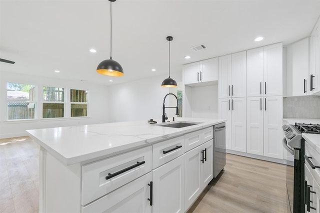 5338 Pease Street, Houston, TX 77023