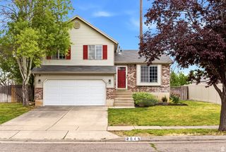 2045 KATIES WAY, Clearfield, UT 84015