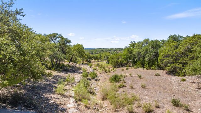 175 Scenic Ridge DR, Spicewood, TX 78669