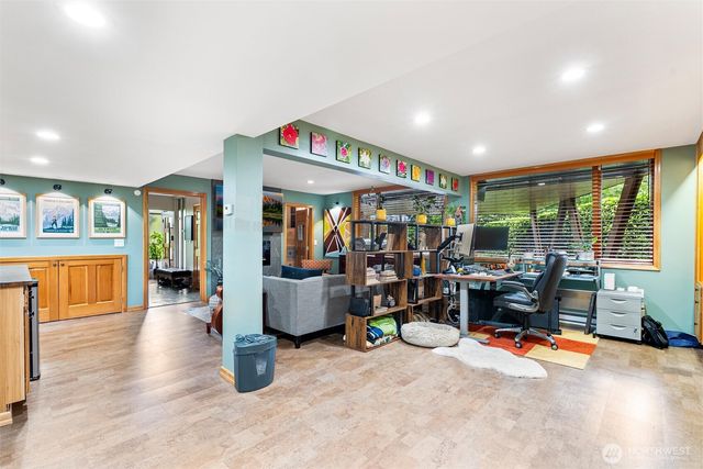 432 Scenic Way, Kent, WA 98030