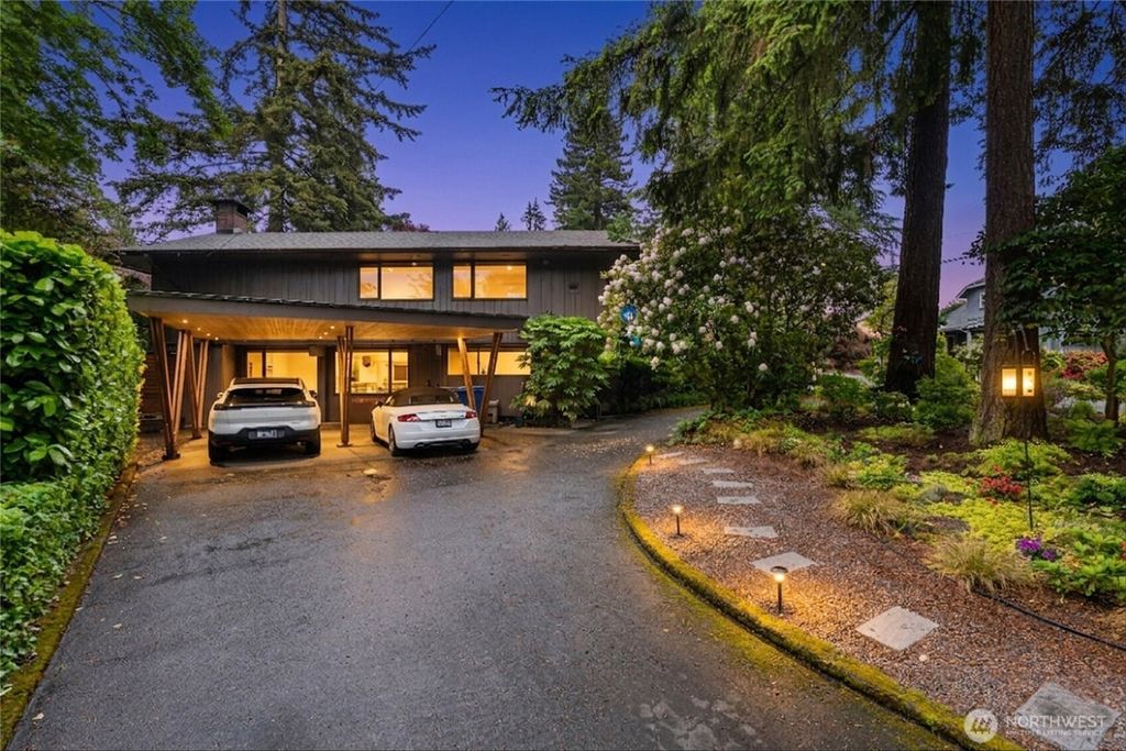 432 Scenic Way, Kent, WA 98030