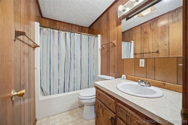 25302 Highway 51 Highway, Tahlequah, OK 74464