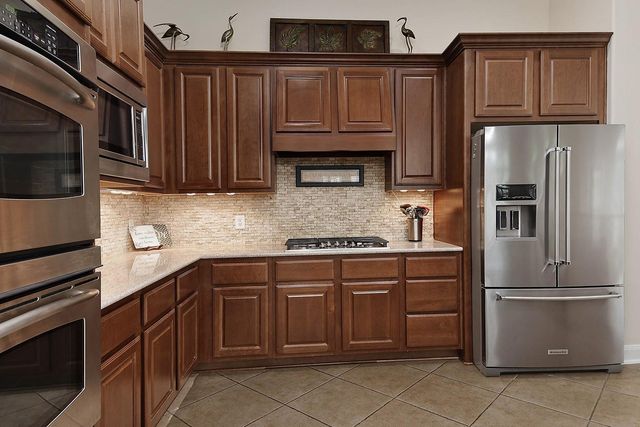 2 Bloomsbury Court, Conroe, TX 77384