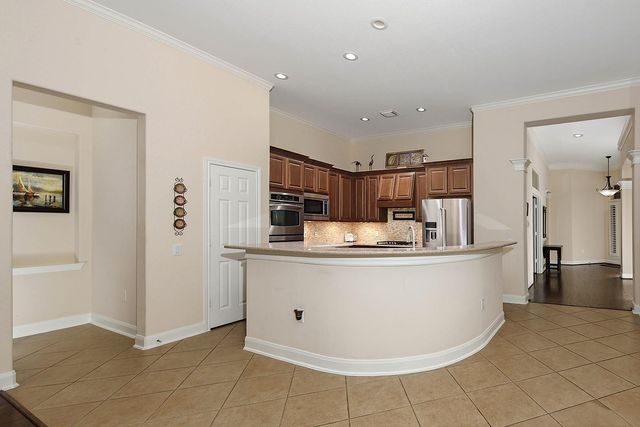 2 Bloomsbury Court, Conroe, TX 77384