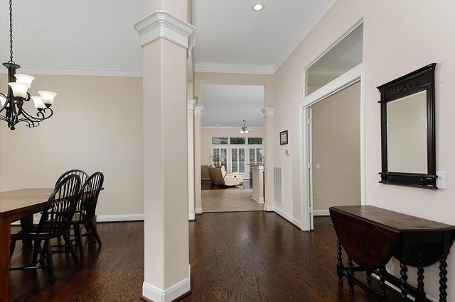 2 Bloomsbury Court, Conroe, TX 77384