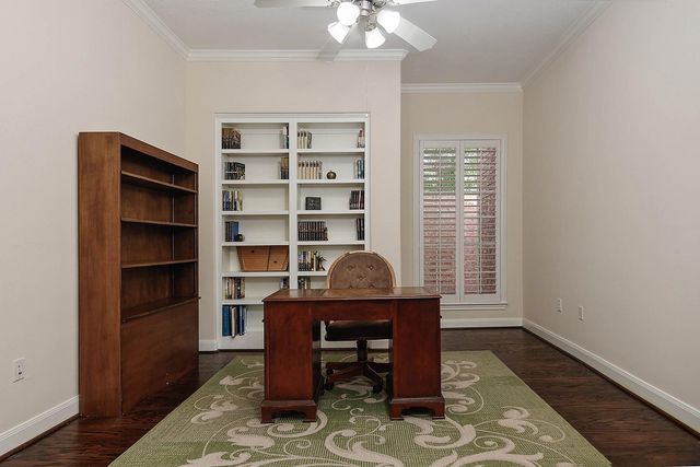 2 Bloomsbury Court, Conroe, TX 77384