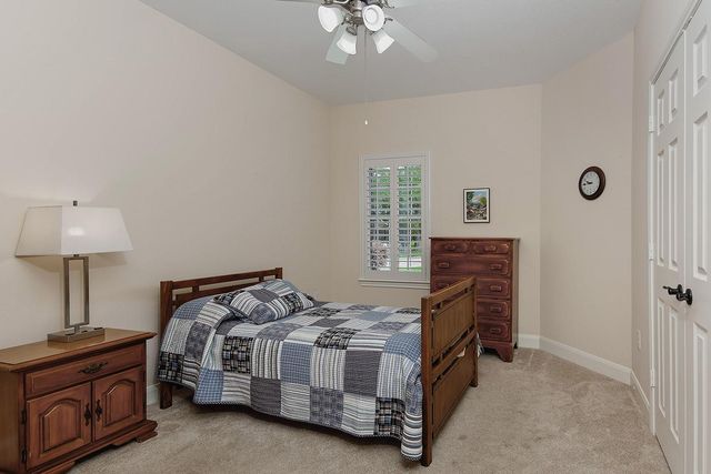 2 Bloomsbury Court, Conroe, TX 77384