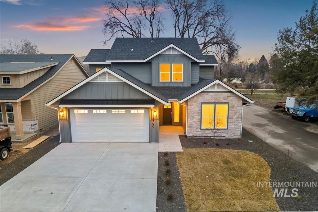 3300 N 39th St, Boise, ID 83703