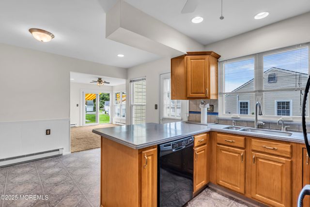 55 Elmswell Avenue, Manchester, NJ 08759