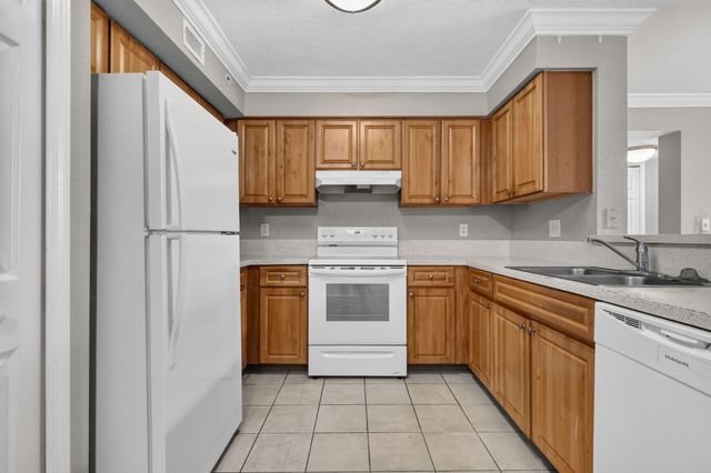 15185 MICHELANGELO Boulevard 102, Delray Beach, FL 33446