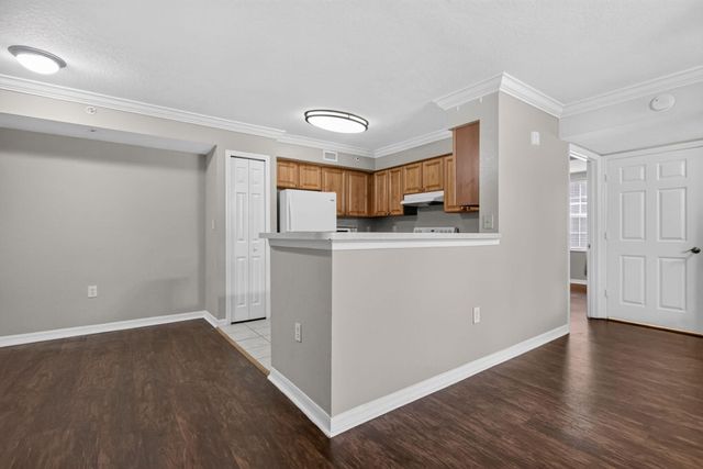 15185 MICHELANGELO Boulevard 102, Delray Beach, FL 33446