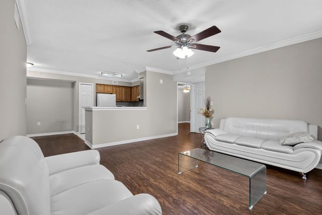 15185 MICHELANGELO Boulevard 102, Delray Beach, FL 33446