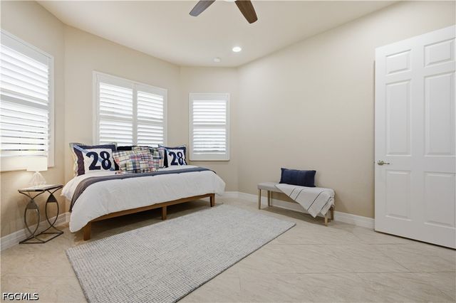 11532 Stonecreek CIR, Fort Myers, FL 33913