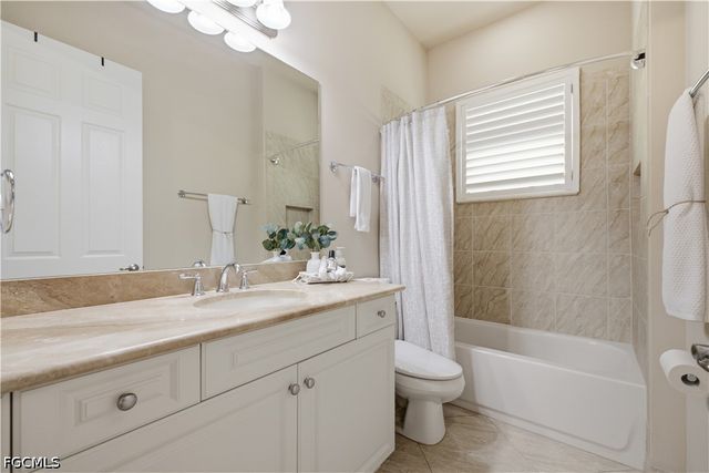 11532 Stonecreek CIR, Fort Myers, FL 33913