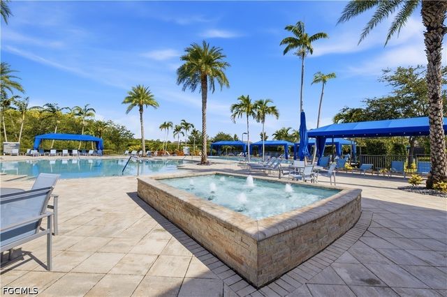 11532 Stonecreek CIR, Fort Myers, FL 33913