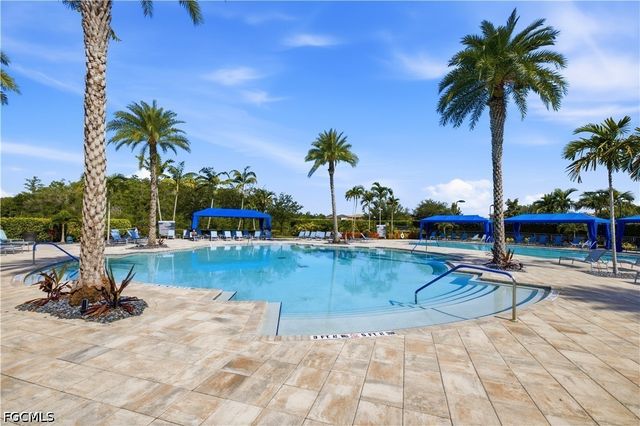 11532 Stonecreek CIR, Fort Myers, FL 33913