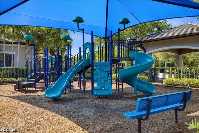 11532 Stonecreek CIR, Fort Myers, FL 33913