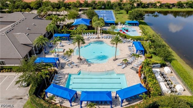 11532 Stonecreek CIR, Fort Myers, FL 33913