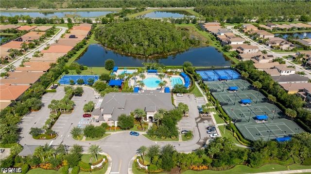 11532 Stonecreek CIR, Fort Myers, FL 33913