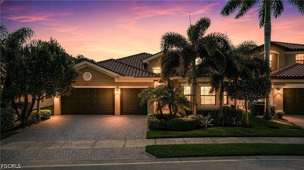 11532 Stonecreek CIR, Fort Myers, FL 33913
