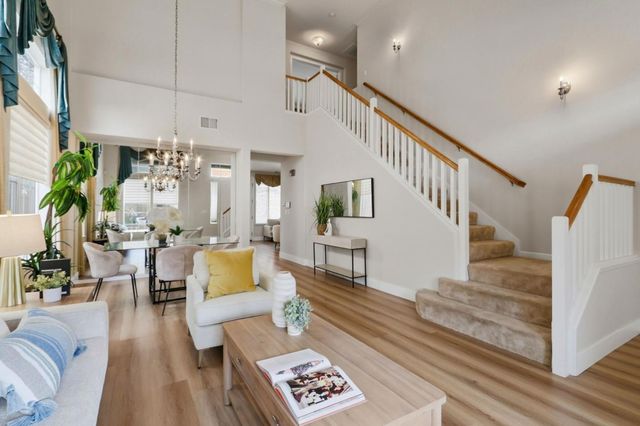 808 Cameron Circle, Milpitas, CA 95035