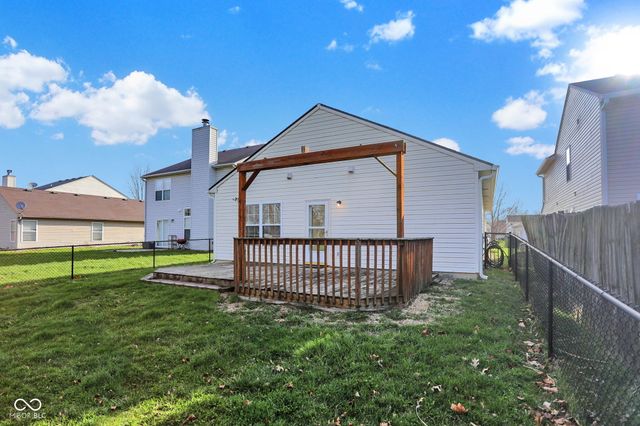 15347 Wandering Way, Noblesville, IN 46060