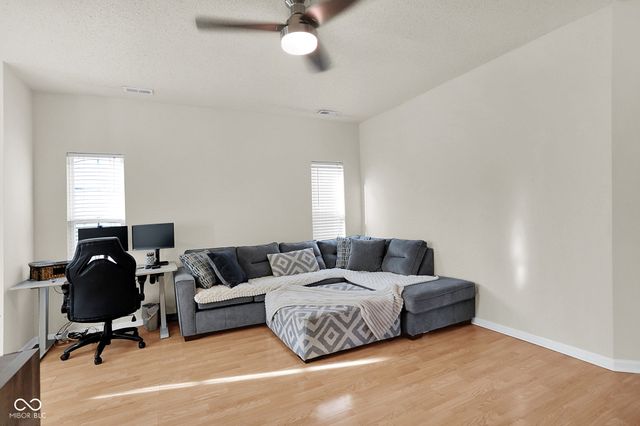 15347 Wandering Way, Noblesville, IN 46060