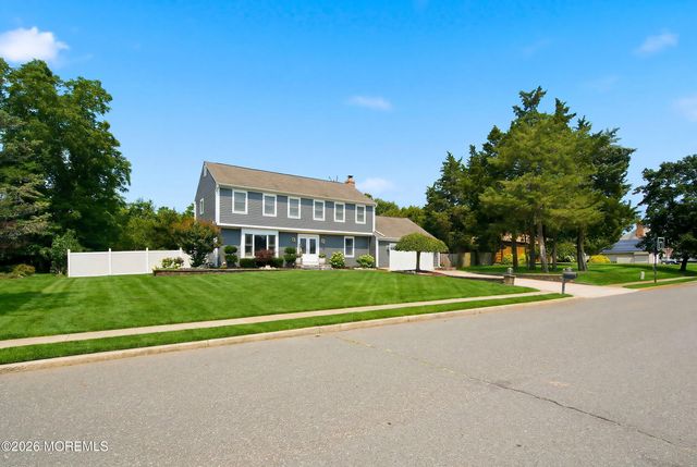 224 Ashlar Way, Toms River, NJ 08753