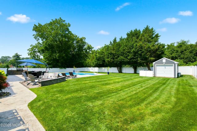 224 Ashlar Way, Toms River, NJ 08753
