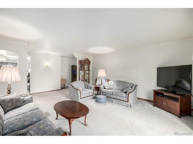 909 Fairhurst St, Sterling, CO 80751