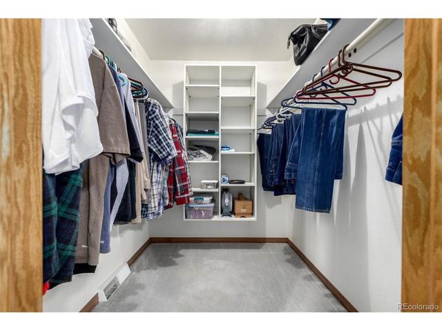 909 Fairhurst St, Sterling, CO 80751