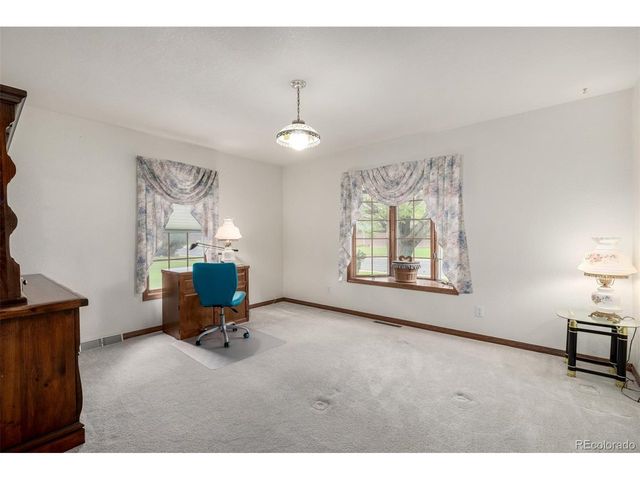 909 Fairhurst St, Sterling, CO 80751