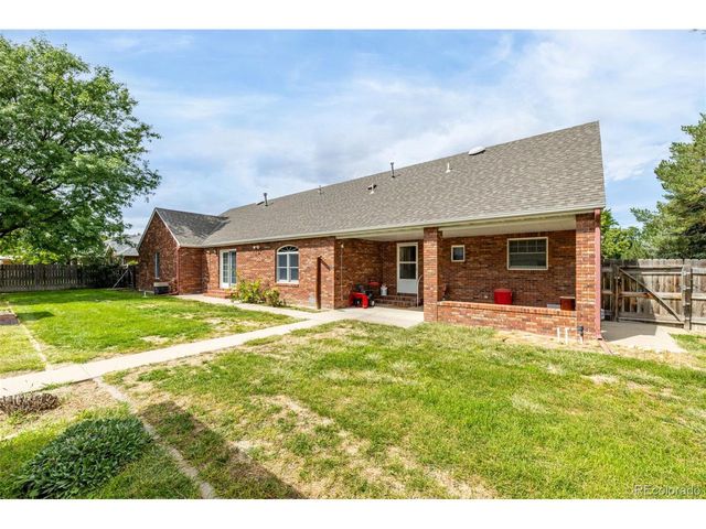 909 Fairhurst St, Sterling, CO 80751