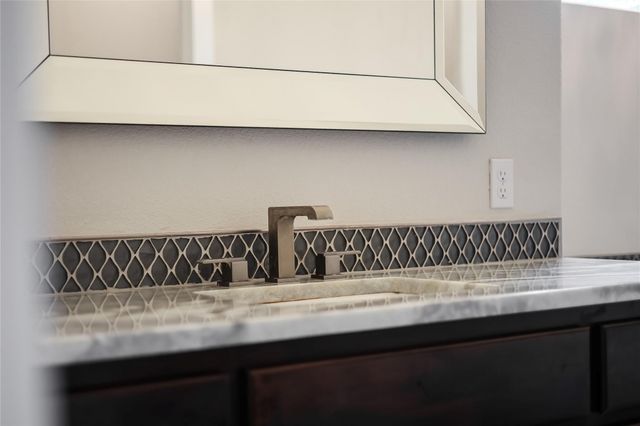 120 Horizon Ridge CV, Liberty Hill, TX 78642