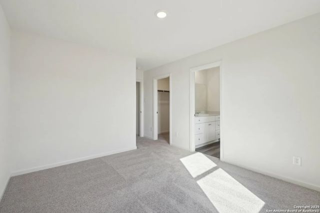 10519 Lesser Snow, Adkins, TX 78101