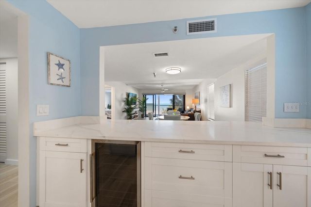 900 GULF BOULEVARD 204, Indian Rocks Beach, FL 33785