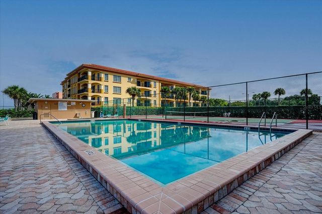 900 GULF BOULEVARD 204, Indian Rocks Beach, FL 33785