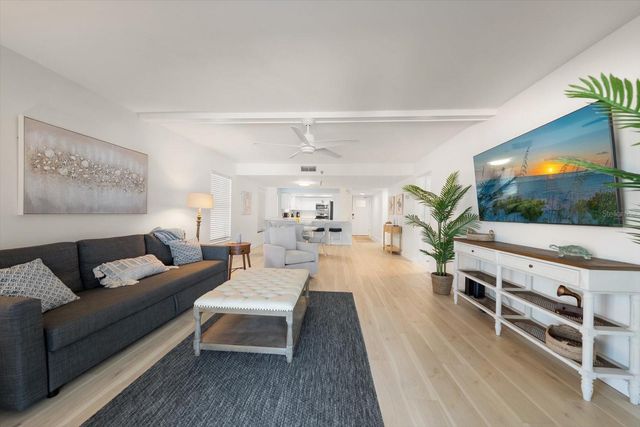 900 GULF BOULEVARD 204, Indian Rocks Beach, FL 33785