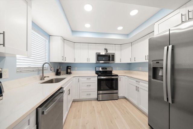 900 GULF BOULEVARD 204, Indian Rocks Beach, FL 33785