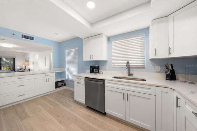 900 GULF BOULEVARD 204, Indian Rocks Beach, FL 33785