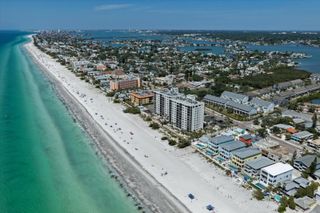 900 GULF BOULEVARD 204, Indian Rocks Beach, FL 33785