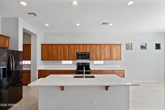 13261 W MULBERRY Drive, Litchfield Park, AZ 85340