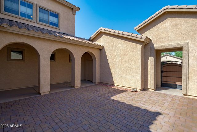 13261 W MULBERRY Drive, Litchfield Park, AZ 85340