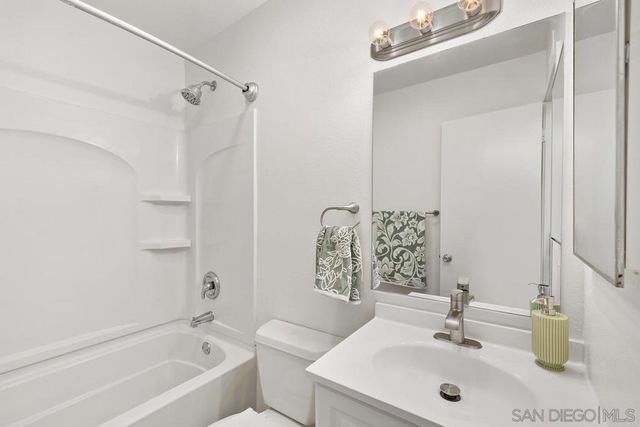 12545 Buckskin Trail, Poway, CA 92064