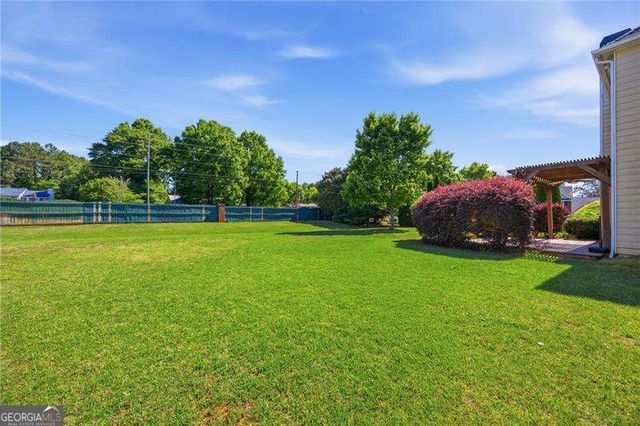 1650 Huntcrest Way SW, Mableton, GA 30126