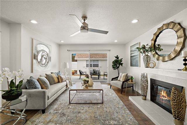 590 Traverse Drive, Costa Mesa, CA 92626