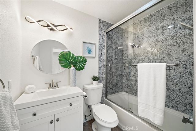 590 Traverse Drive, Costa Mesa, CA 92626