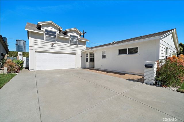590 Traverse Drive, Costa Mesa, CA 92626